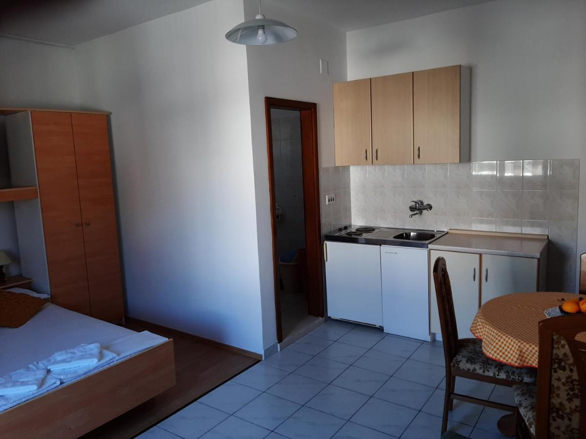 Apartments Ljulj Τρογκίρ Εξωτερικό φωτογραφία