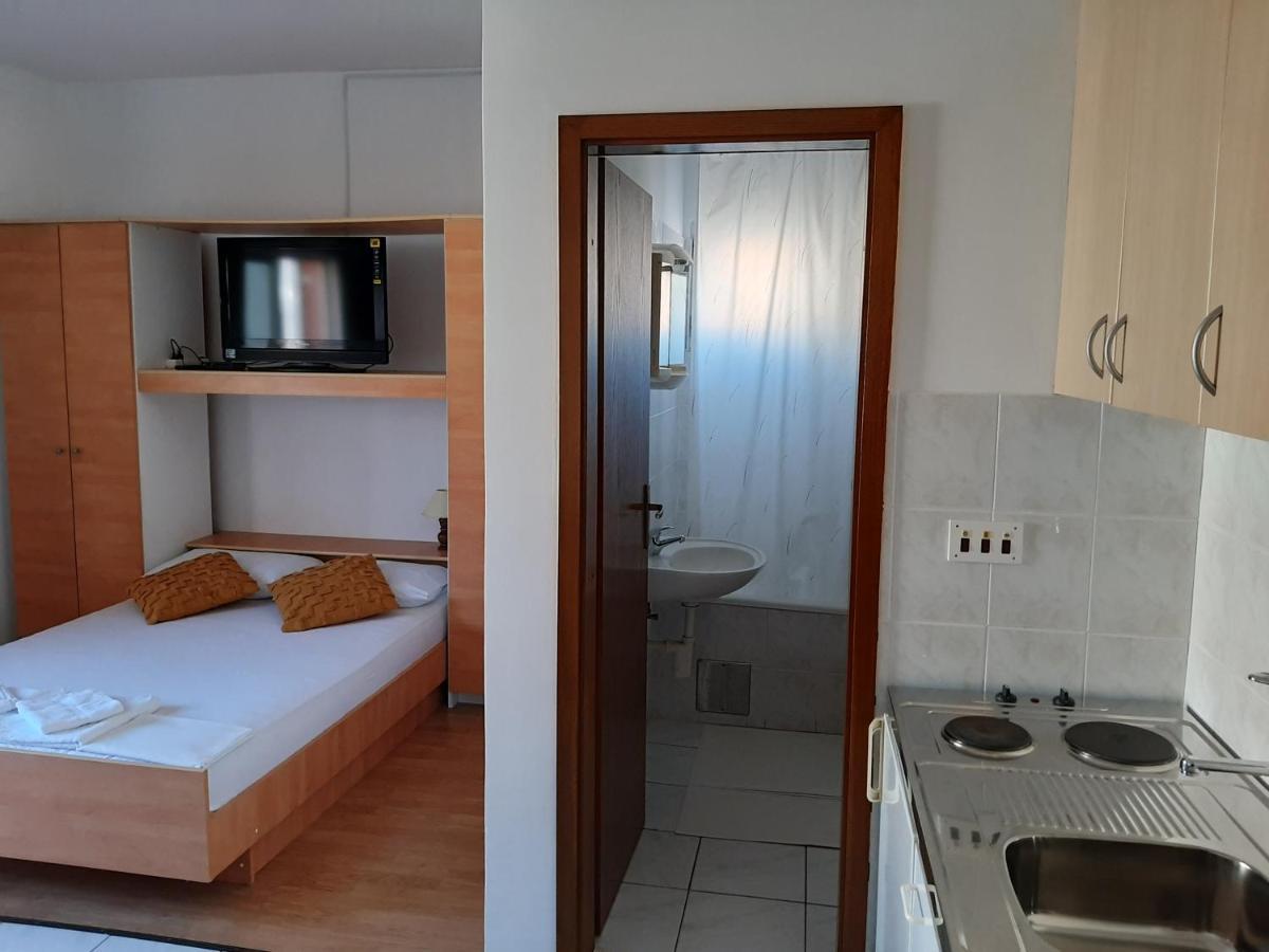 Apartments Ljulj Τρογκίρ Εξωτερικό φωτογραφία